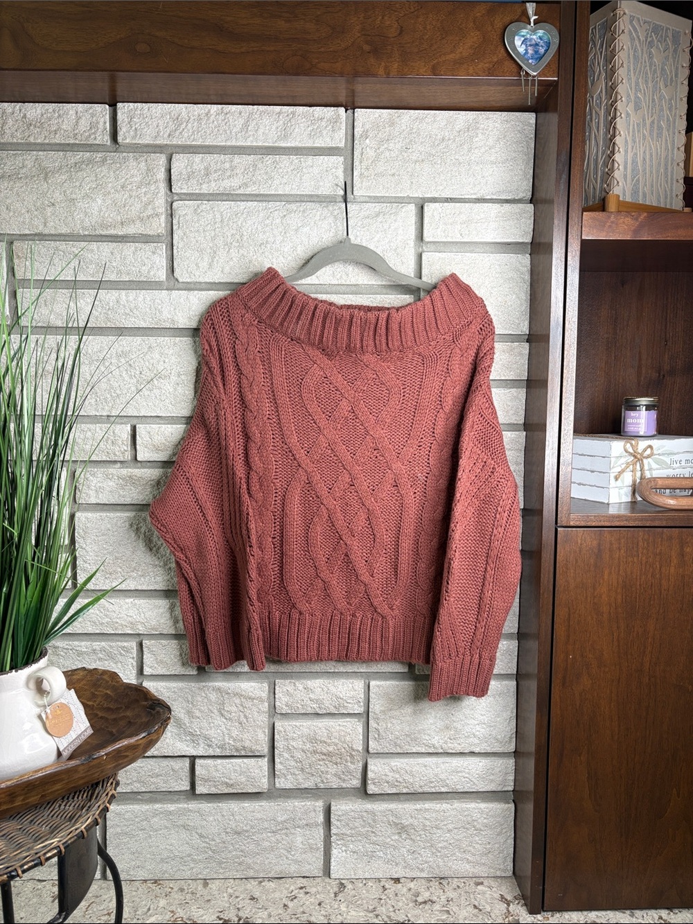 Aakaa Cable Knit Off-Shoulder Sweater - Rose